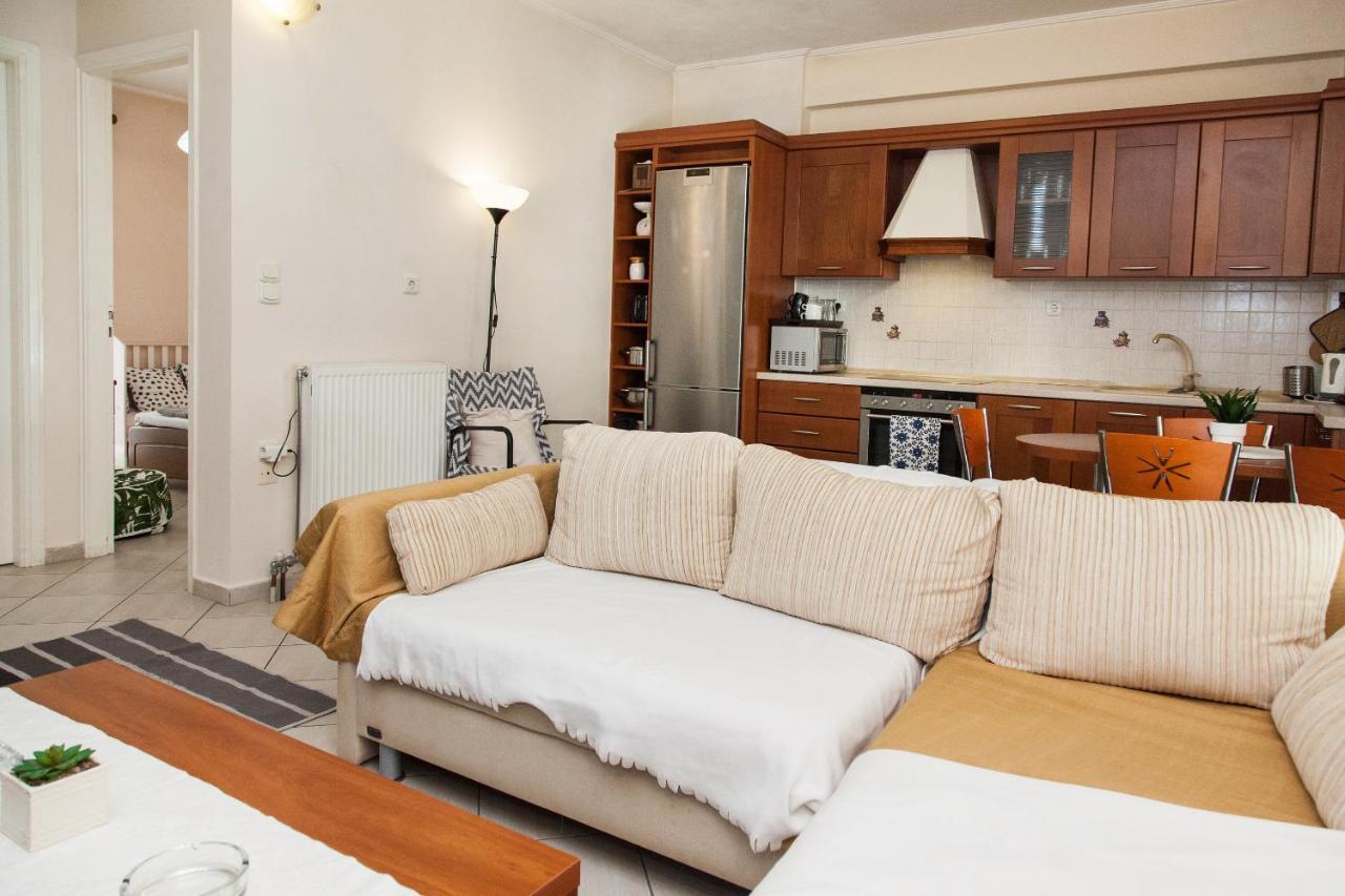 Lovely Apt In Peristeri Athen Exterior foto